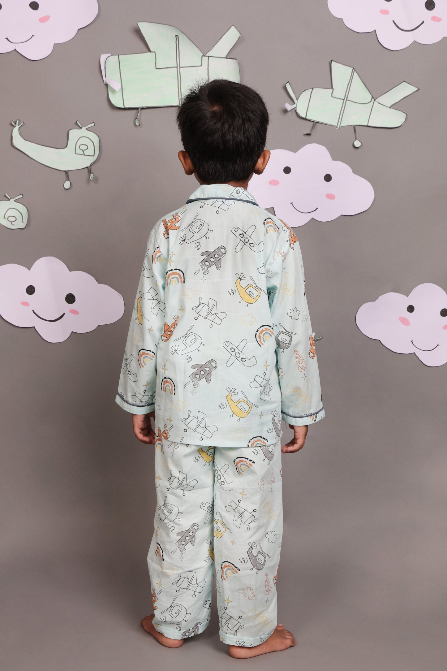 AEROPLANE DREAMS NIGHT SUIT