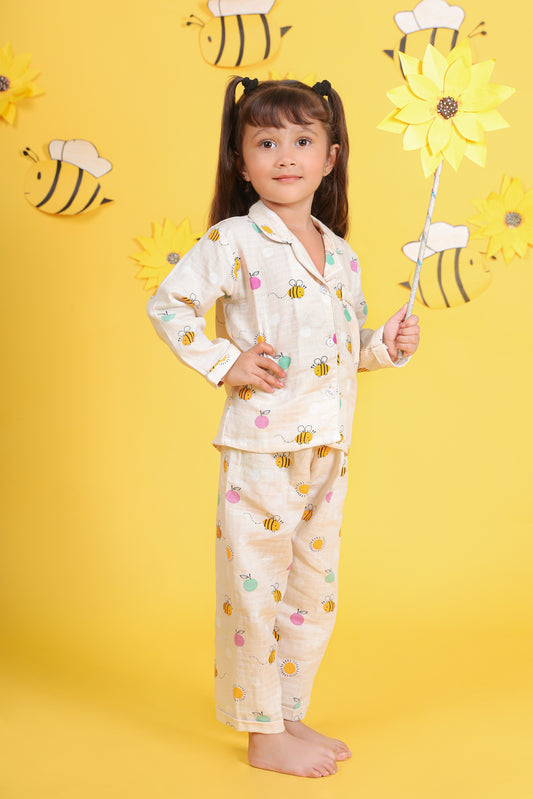 BUMBLE BEE PRINT NIGHT SUIT